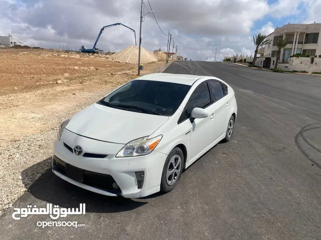 Used Toyota Prius in Amman