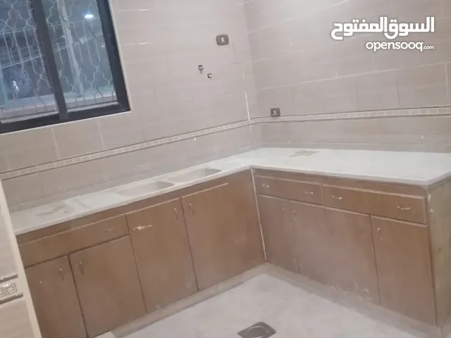 80 m2 2 Bedrooms Apartments for Rent in Zarqa Al Zawahra