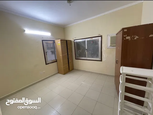 Room for Rent with EWA