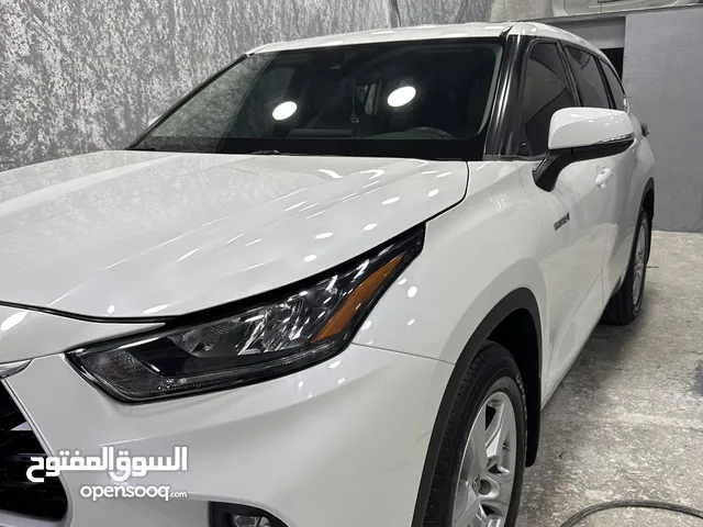 Used Toyota Highlander in Zarqa