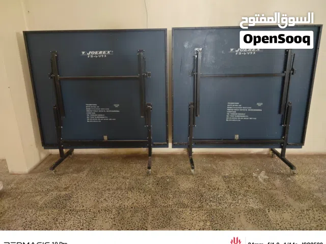 تنس استخدام نضيف شبه جديد