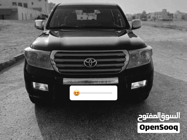 للبيع لند كروزر VXR وكالة البحرين