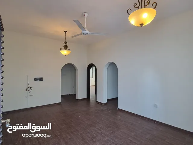 120 m2 2 Bedrooms Apartments for Rent in Muscat Qurm