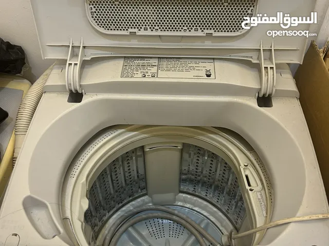 Washing Hitachi