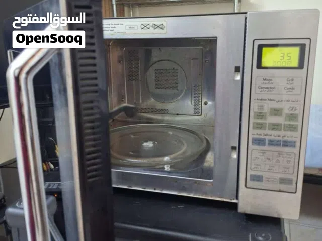 فرن مكرويف كوري يصلح للمطاعم والمنازل بحاله ممتازه جدا
