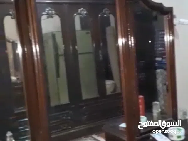 غرفة نوم كبيرة للبيع