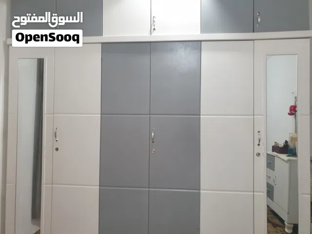 كبت 6 باب كبير مع خزانة علوية 6 باب صغيرة