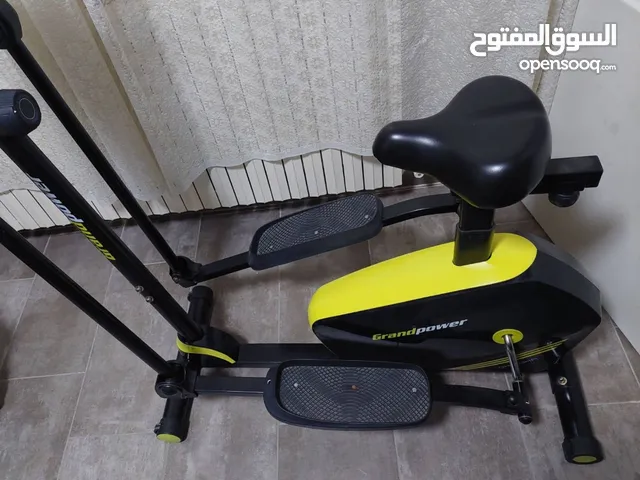 جهاز رياضي كروس بحالة ممتازة للبيع