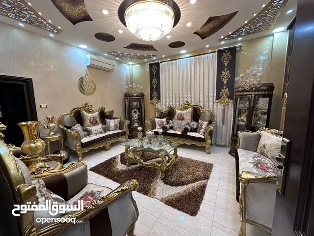 240 m2 More than 6 bedrooms Villa for Sale in Irbid Al Sareeh