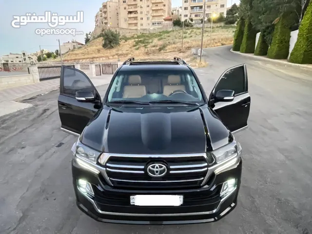 SUV Toyota in Amman