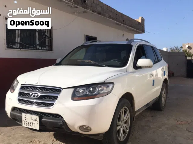 Used Hyundai Santa Fe in Tripoli