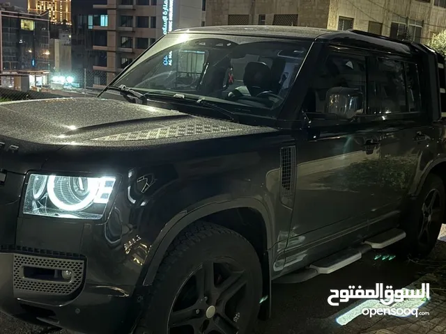 Used Land Rover Defender in Amman