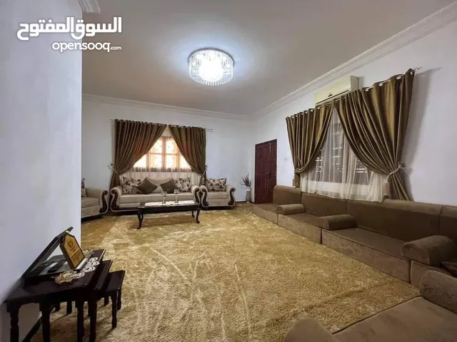 200 m2 3 Bedrooms Villa for Rent in Tripoli Janzour