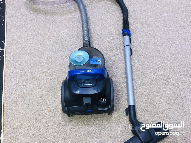 مكنسة كهربائية ماركة فيلبس 2000 W ثلاث سرعات بالة اوروبي شرط الشغل والفحص الله يشهد المكينة رهيبة