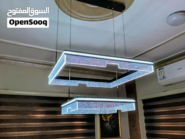 ثريا كرستال مع اكريلك مميزة وانيقه وفخمه لعشاق التميز والفخامه حجم كبير واناره 120 واط