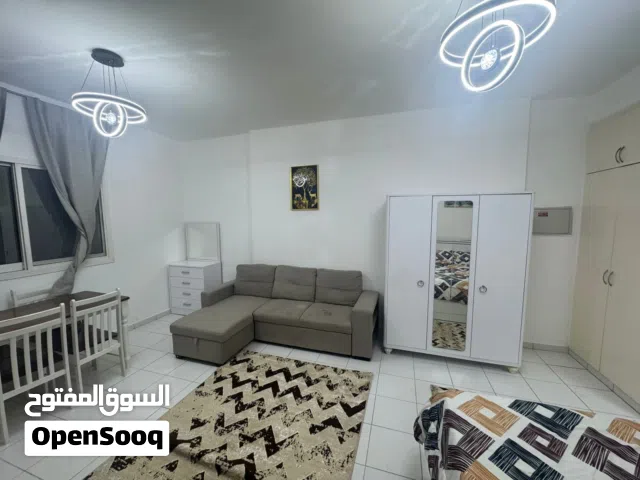 أستديو مفروش في الكامل شامل إنترنت جديد