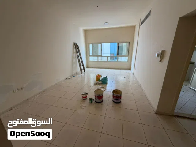 جرّب تلقى زي ده! استوديو ضخم بالبستان، بلكونة كبيرة ومطبخ منفصل، تكييف مركزي، قرب اللولو والباصات