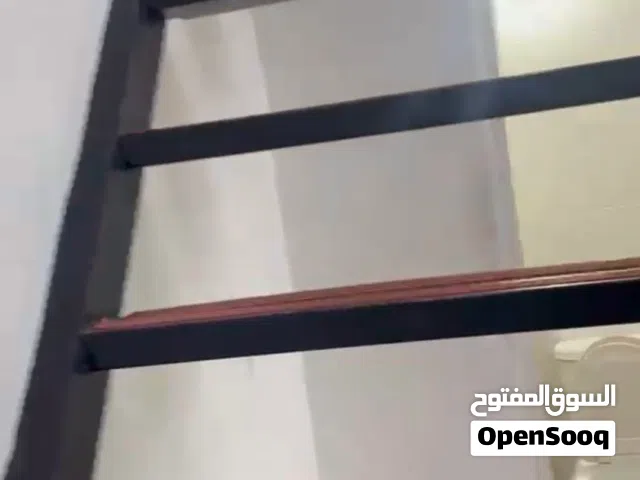 مخزن للايجار متشطب  يصلح مصنع أو مطبعه او منجره أو حداده أبواب وشبابيك جاهز لا يحتاج أي تشطيبات