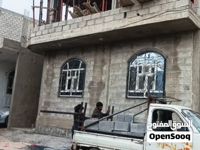 92 m2 2 Bedrooms Townhouse for Sale in Sana'a Dahban