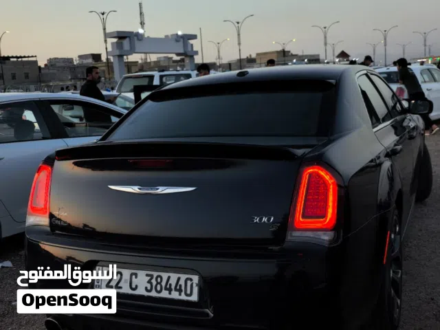 2011 كرايسلر 300 300S V6