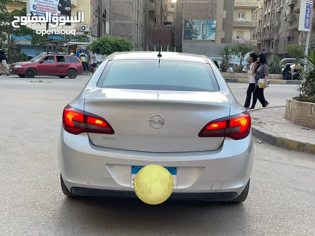Opel Astra 2017 in Cairo