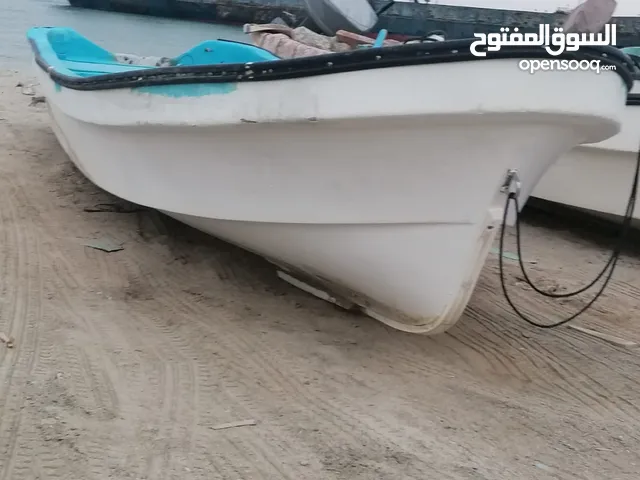 قارب 18 وارد عمان موجود في جزيره مصيره ب 210 وقابل للتفاوض