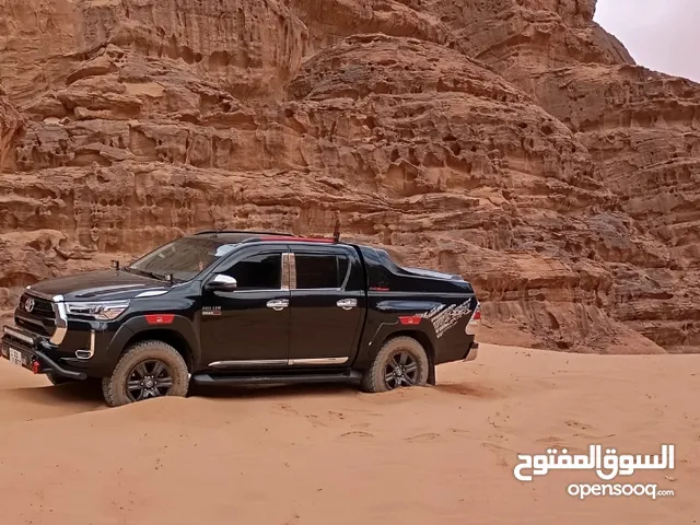 هارتوب هايلوكس غطاء الصندوق الخلفي بحاله ممتازه