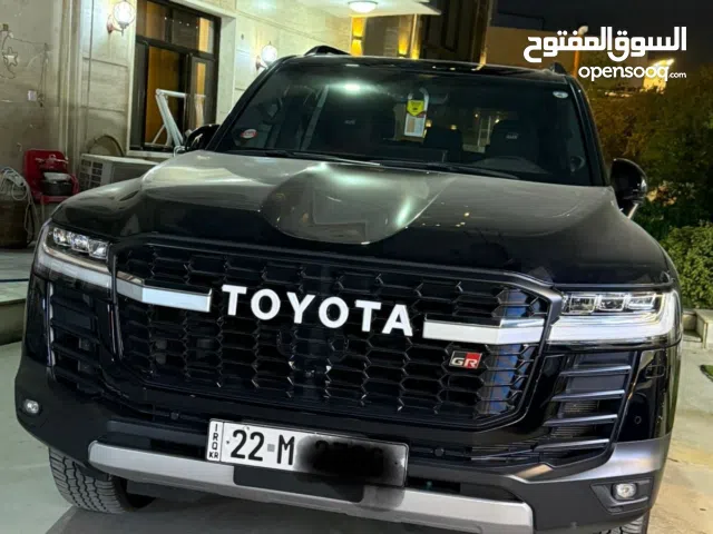 السلام عليكم تيوتا لاندكروز GR فول مواصفات بدون حادث ماشيه 24 الف