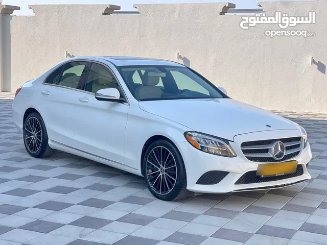 مرسيدس c300موديل 2019 قمة  بالنظافة بدون حوادث