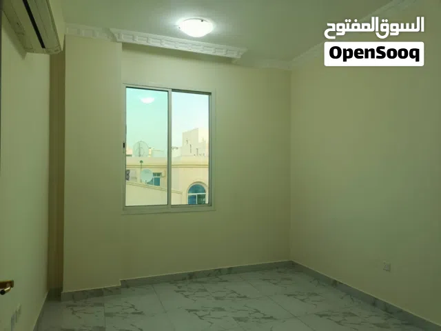 95 m2 3 Bedrooms Apartments for Rent in Doha Old Airport