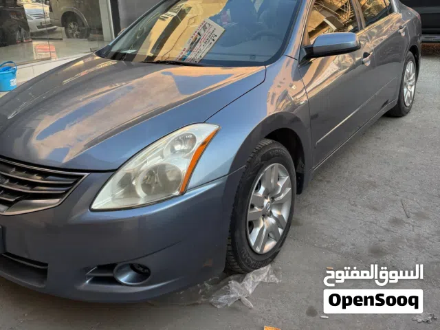 Altima 2012 for sale 1320 passing insurance 31 july 2027