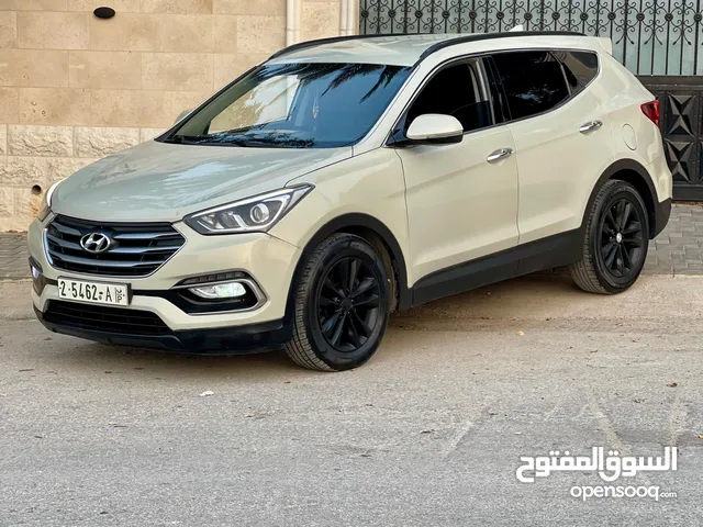 Used Hyundai Santa Fe in Qalqilya