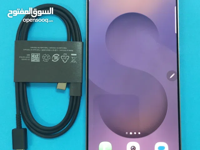 Only 2 months used S25 Ultra 256GB,Titanium Grey, Excellent Condition, warranty card Box and Charger