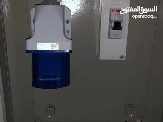 صندوق شحن سيارات كهرباء