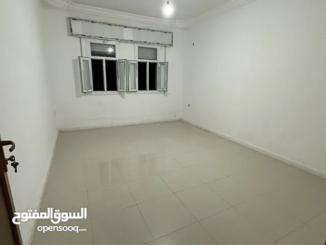 0 m2 2 Bedrooms Apartments for Rent in Tripoli Khallet Alforjan