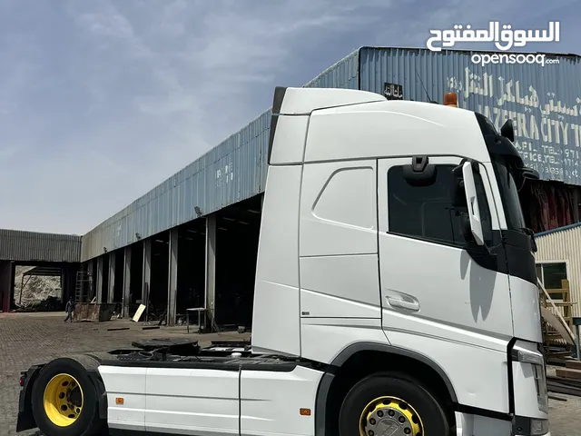 VOLVO FH12