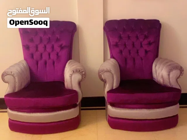 كرسين نظيفين للبيع