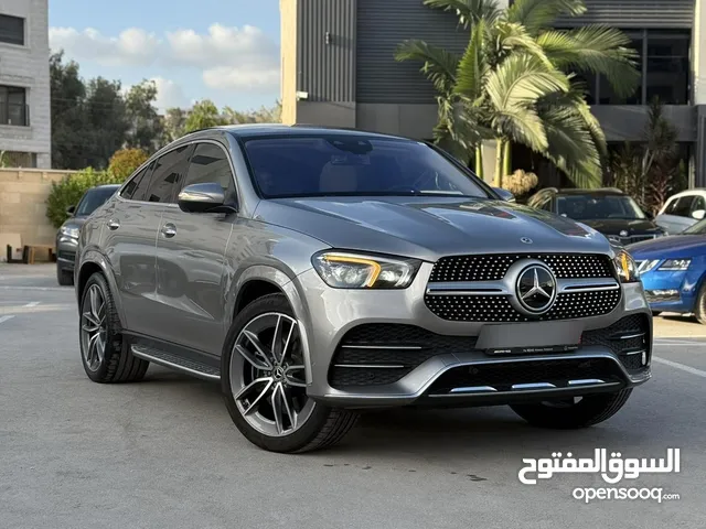 مارسيدس GLE 350e ترخيص 2022 محرك 2000 هايبرد plug in/يقطع على الشحنه 99 كيلو متر