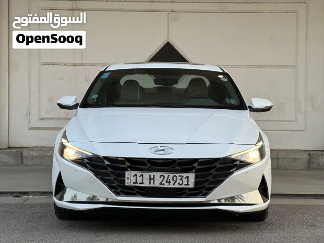 2021 Hyundai Elantra Standard