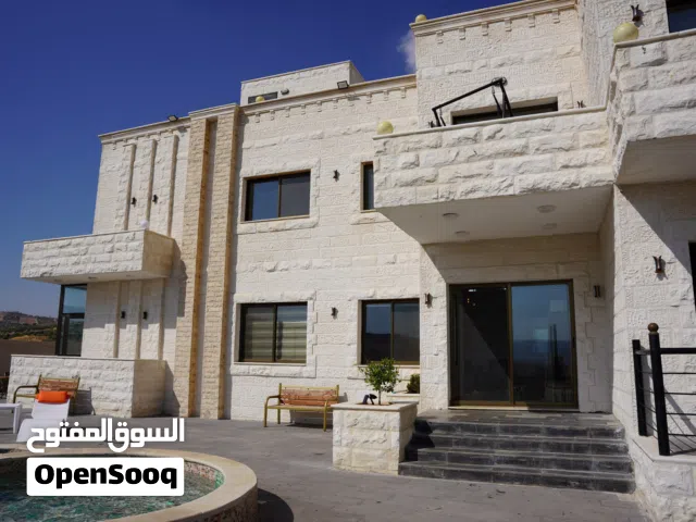 4 Bedrooms Farms for Sale in Zarqa Al-Qnaiya
