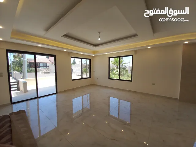 شقة غير مفروشة للإيجار 125م2 ( Property 16787 ) سنوي فقط