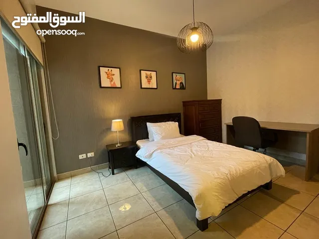 شقة مفروشة للإيجار 100م2 ( Property 19637 )-174860940