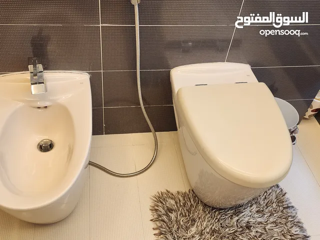 للبيع طقم حمام كامل