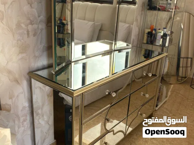 للبيع تسريحة