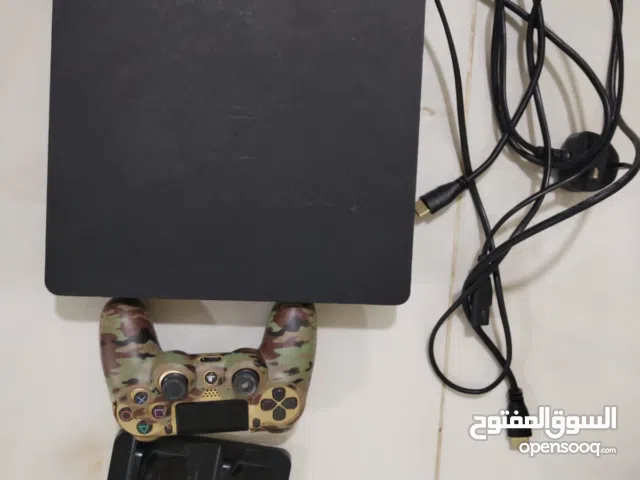 PlayStation 4 PlayStation for sale in Al Dakhiliya