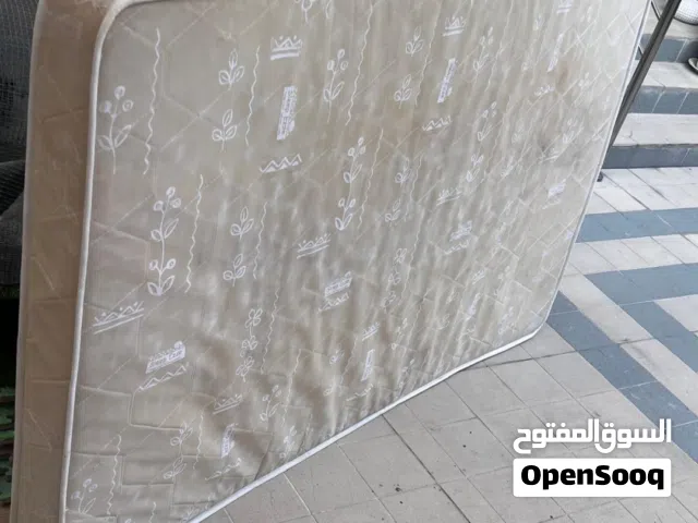 Ezze matress 200x150 Sameclean abd same as new