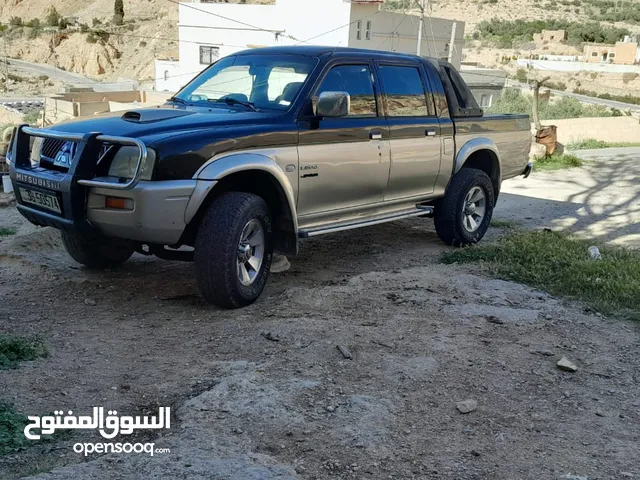 ميتسوبيشي ماغنوم L200 2006