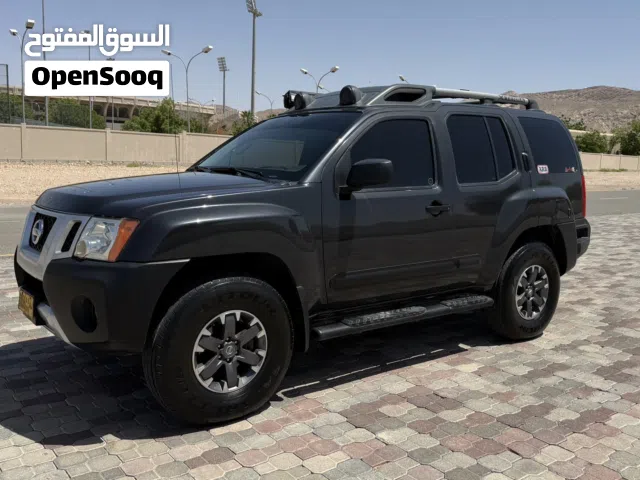 2015 نيسان X-تيرا Platinum