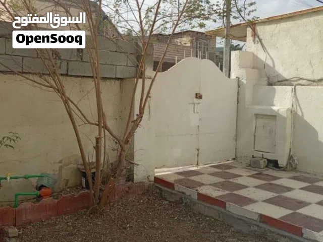 260 m2 2 Bedrooms Townhouse for Rent in Basra Other