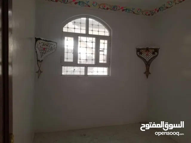 100 m2 4 Bedrooms Apartments for Rent in Sana'a Eastern Geraf